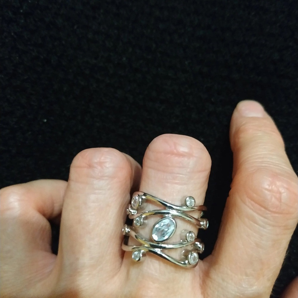 WHITE FLOWER PRINCESS CUT BRIDAL WEDDING RING